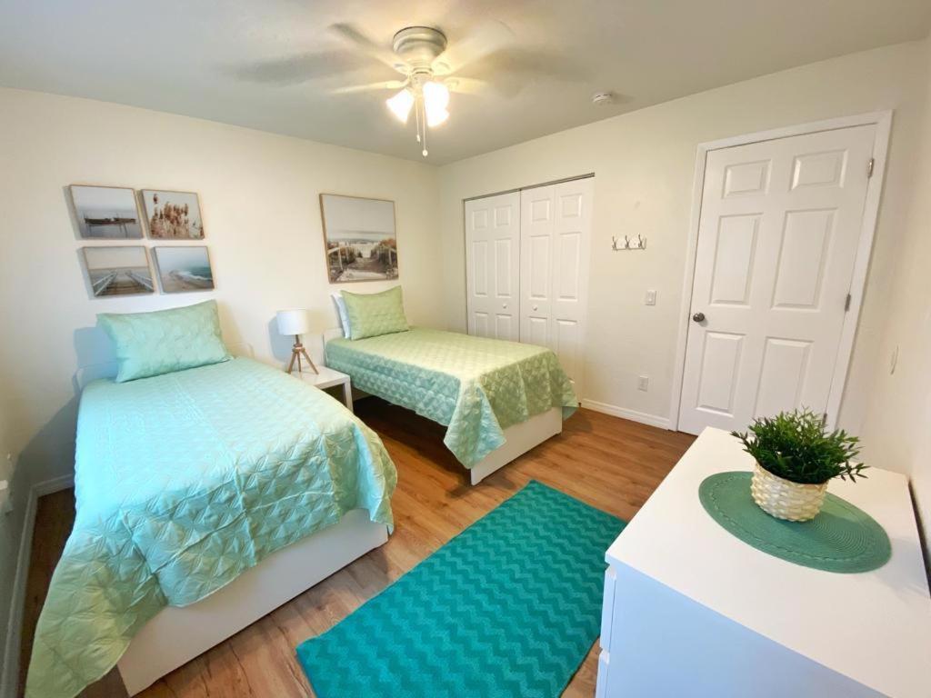 *New*Sunshine Gorgeous- 3Bd/2Ba -Private Backyard! Villa Port Orange Kültér fotó